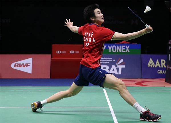 她展现出了 她展现出了