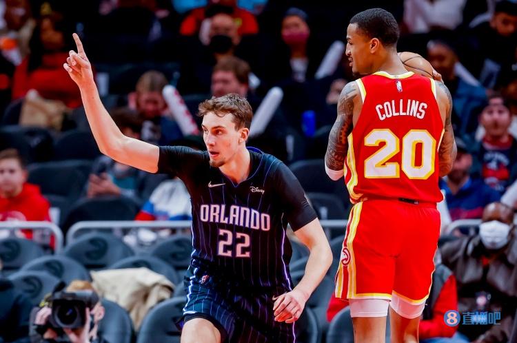 对足球充满 对足球充满