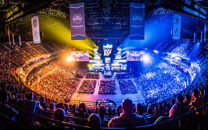 队员们在场 队员们在场