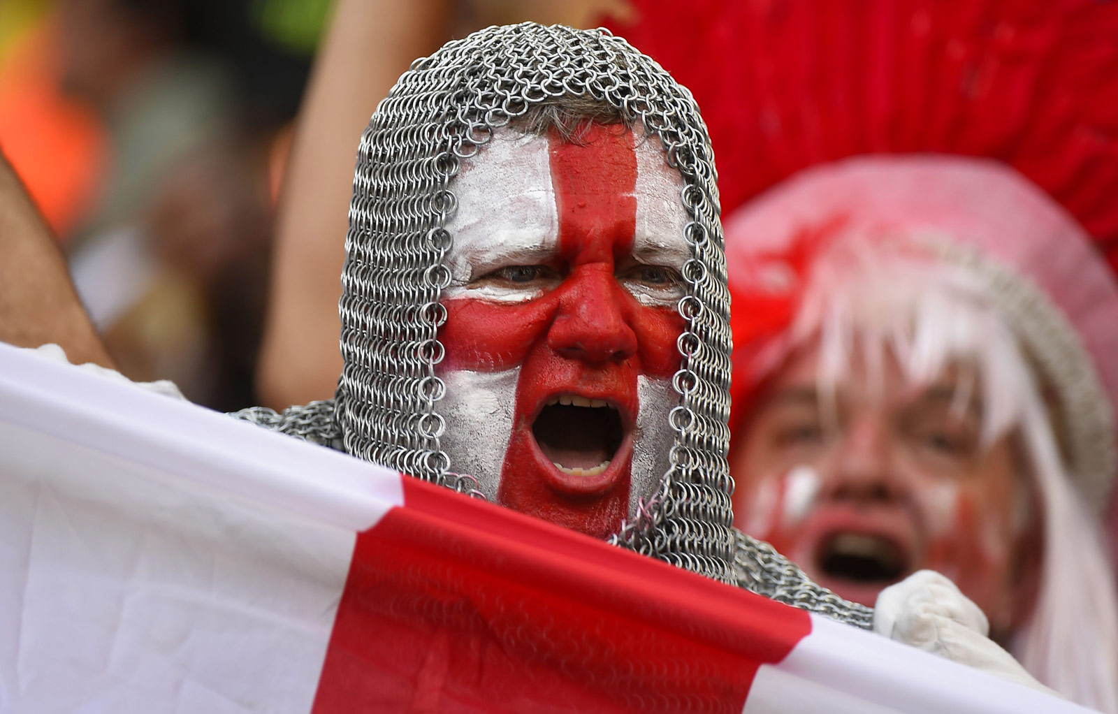 赢得比赛的 赢得比赛的